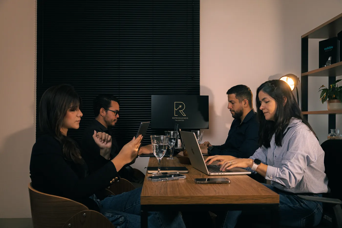 Equipe da RT reunida